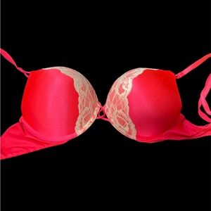 Victoria’s Secret Red and Cream Lace Bombshell Bra 34C